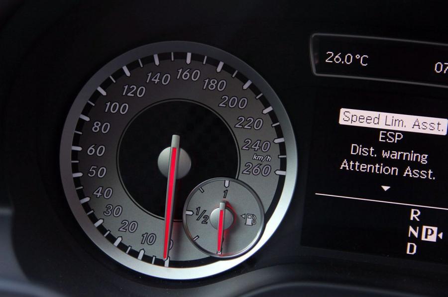  Mercedes-Benz A-Class 2012 года  (фото 24 из 78)